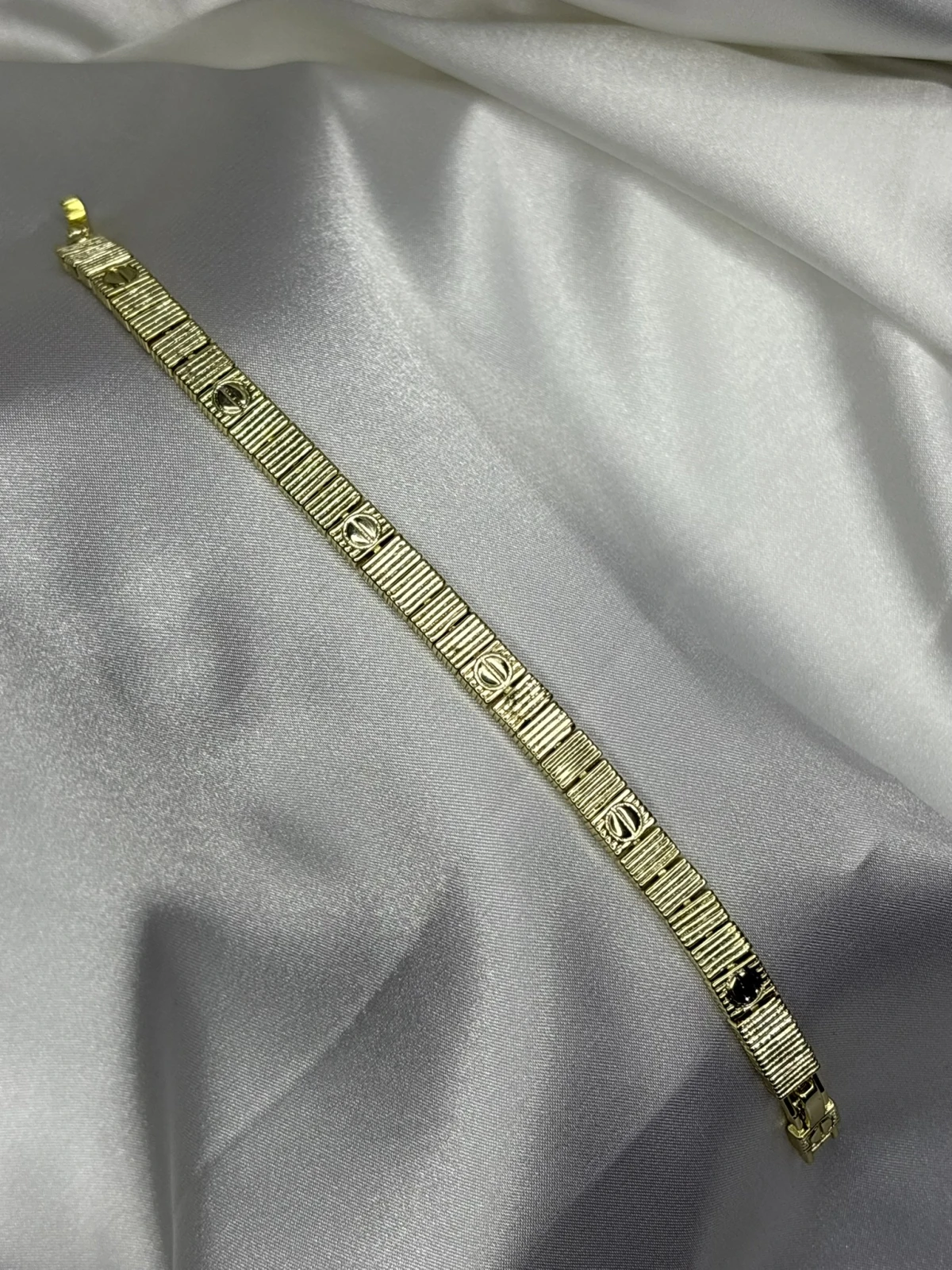 Cartiyer Model Bileklik
